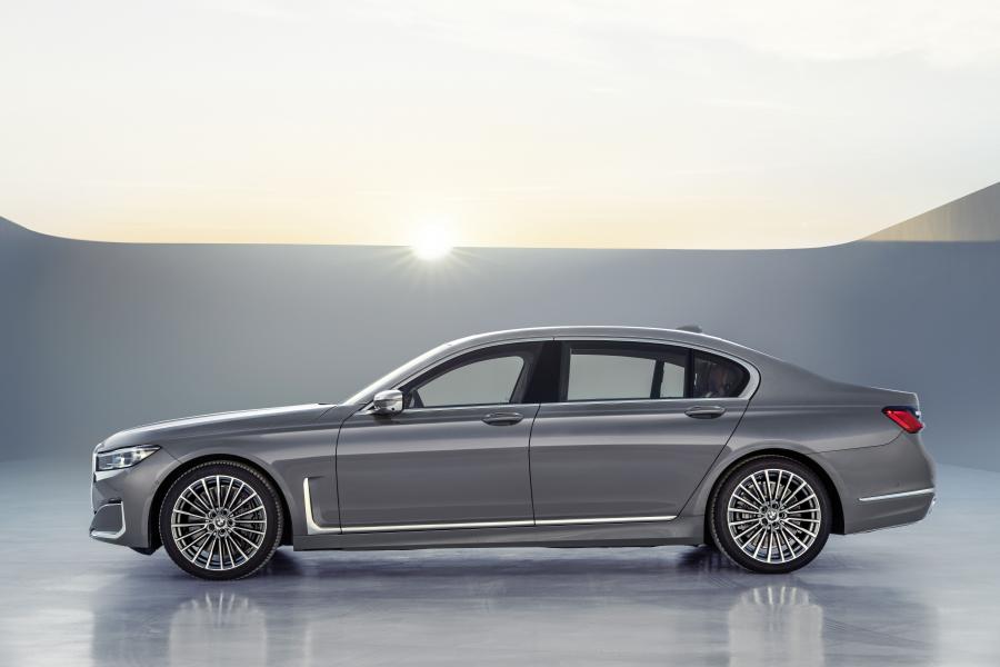  BMW 750Li xDrive (G12) 2019 года  (WW) (фото 62 из 164)